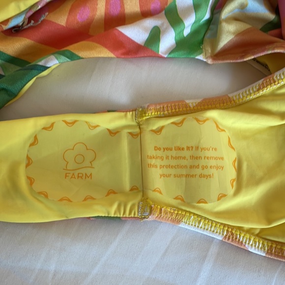 FARM Rio Mixed Scarves One-Piece Swimsuit - Picture 15 of 16